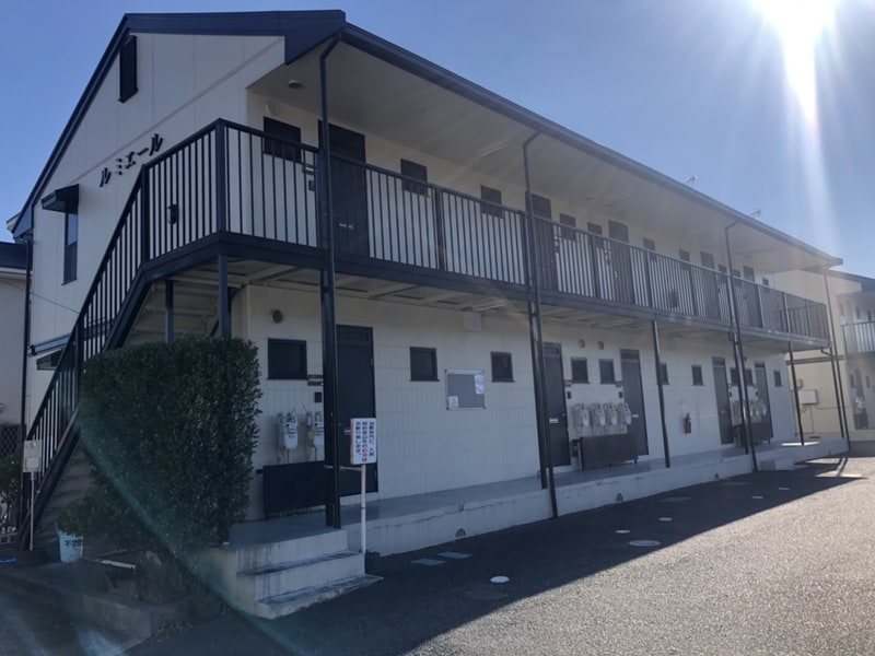 ルミエール　Ａ棟の物件外観写真