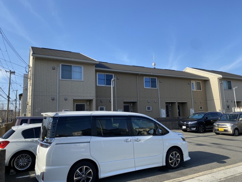 グレイスアイの物件外観写真