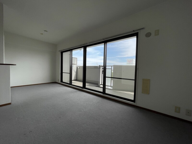 エンブレイス姫路市役所南の物件内観写真