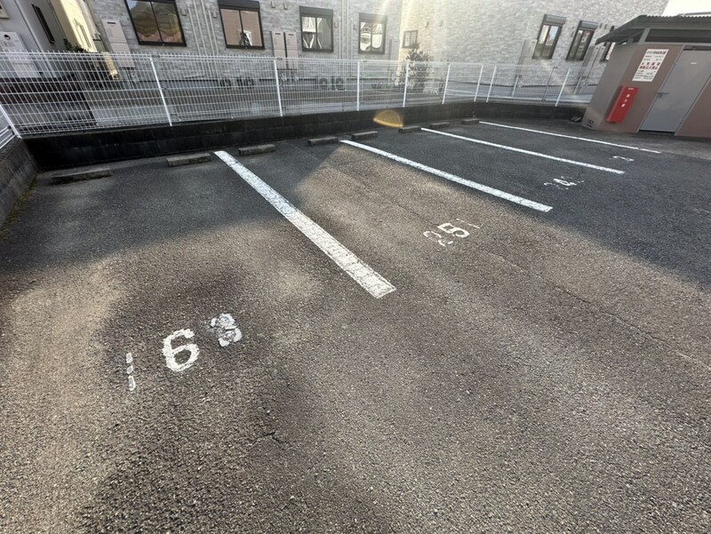 プチメゾンの物件外観写真