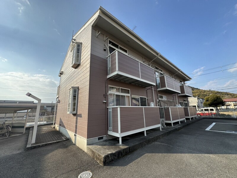 プチメゾンの物件外観写真