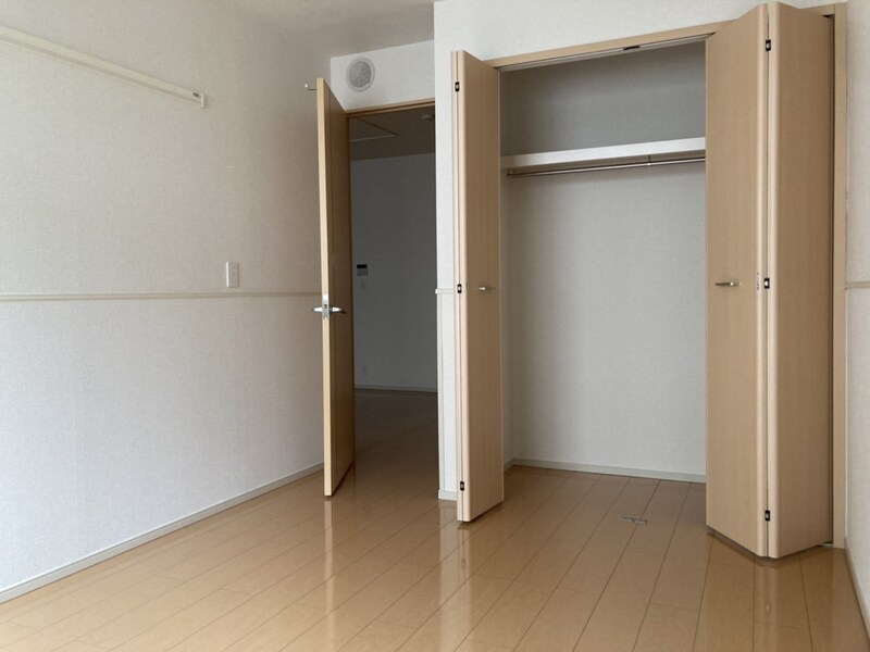 シーズンズ　コンフォートⅡの物件内観写真