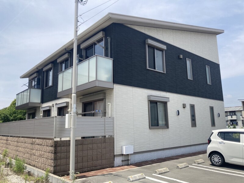 シャモニーの物件外観写真