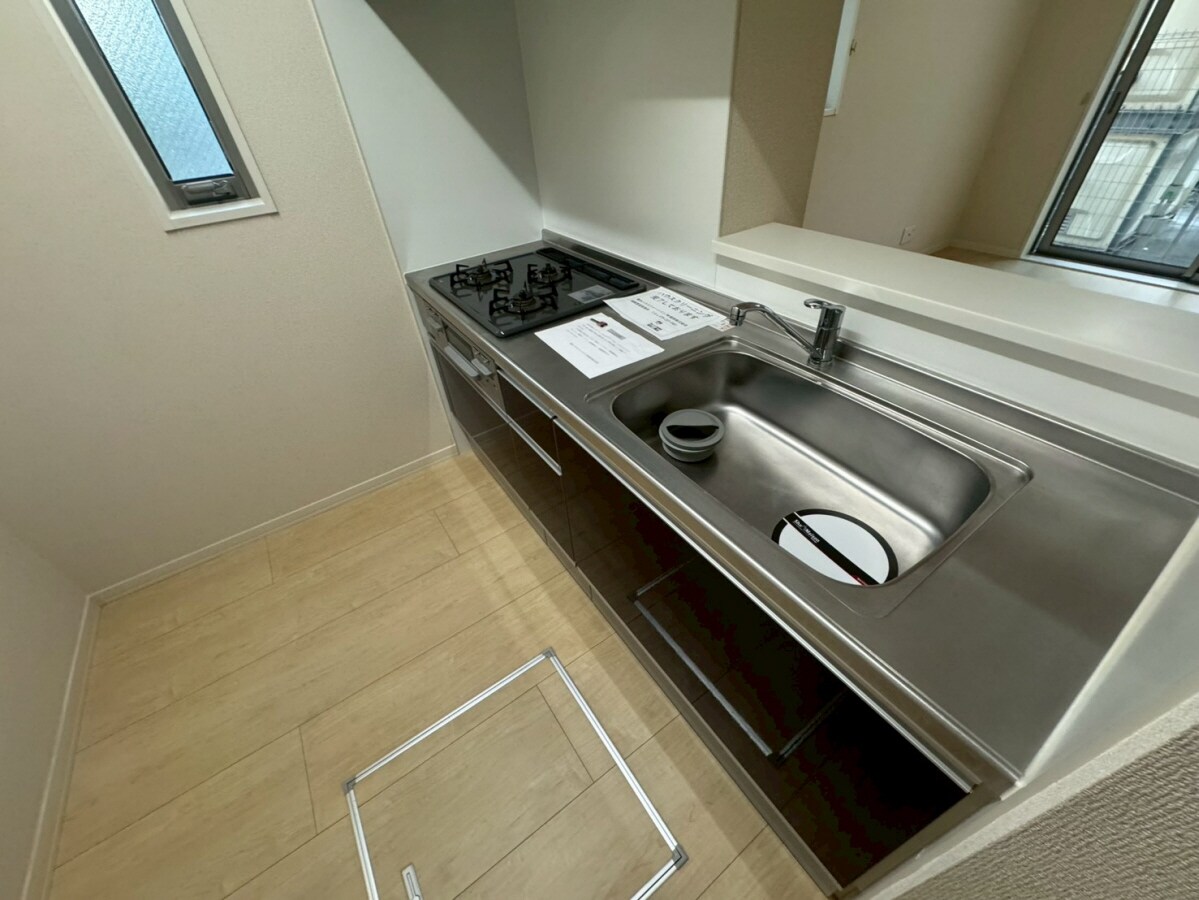 プレミアス三左衛門の物件内観写真