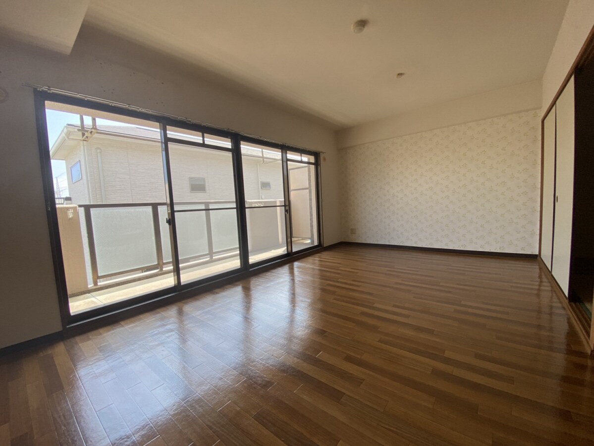 ヴィラ・プリマベーラの物件内観写真