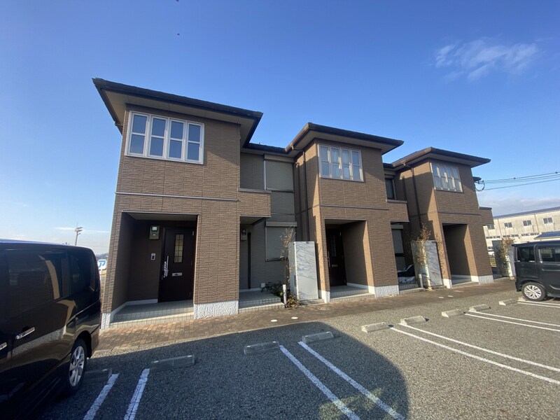 レジデンスコート加西B棟の物件外観写真