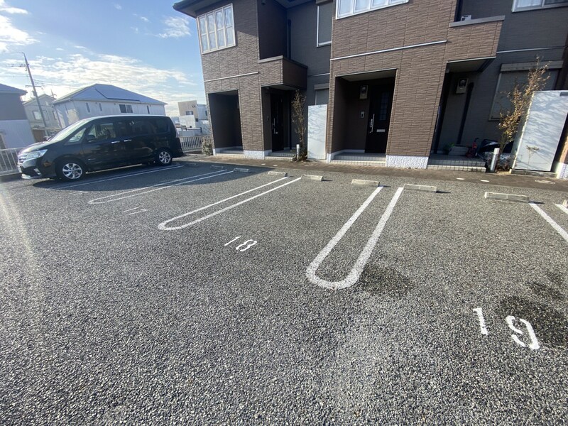 レジデンスコート加西B棟の物件外観写真