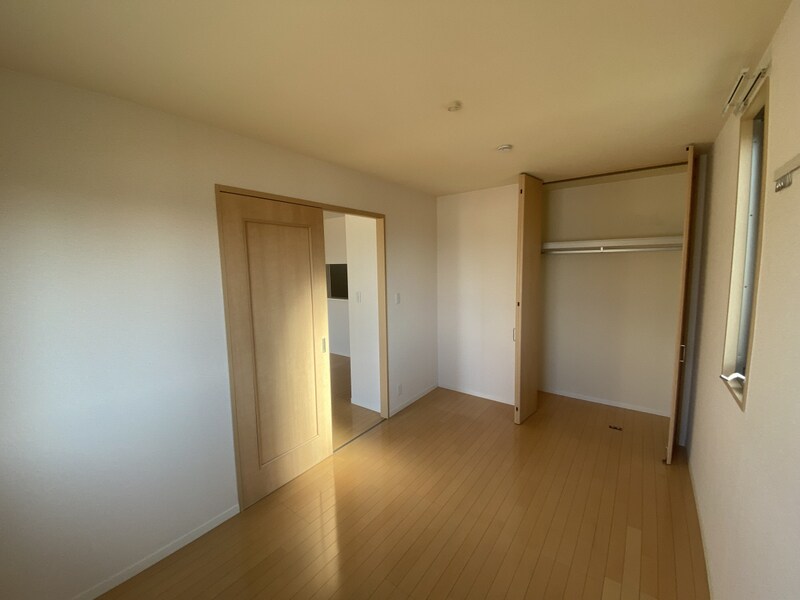 レジデンスコート加西B棟の物件内観写真