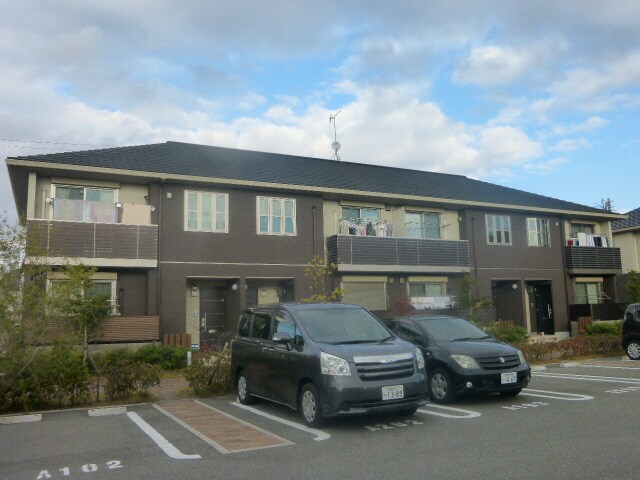 PISO MARIO　A棟の物件外観写真