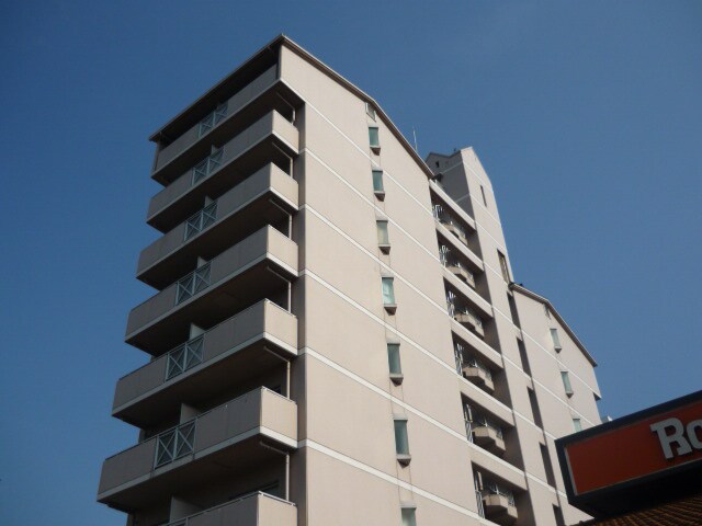 メゾンデール本町の物件外観写真