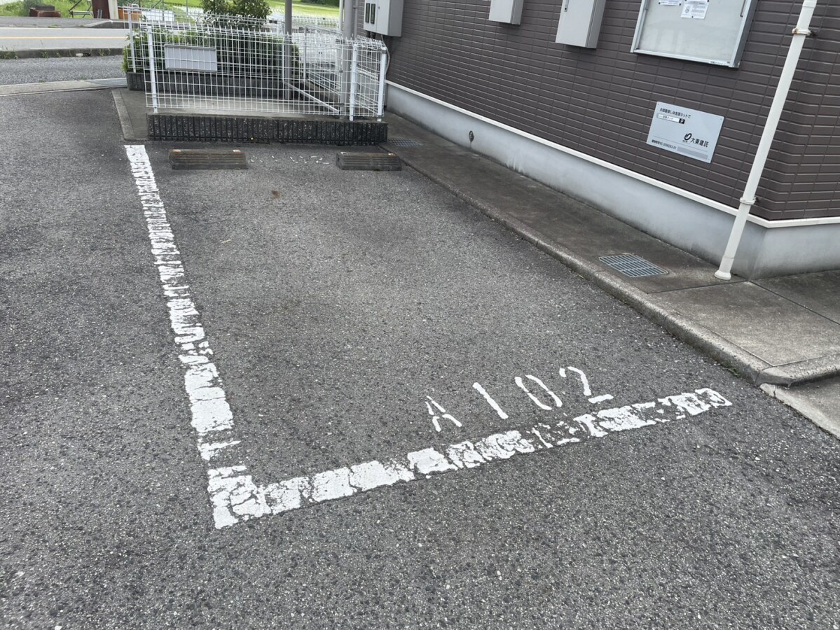 ミレニアム・カーサAの物件外観写真