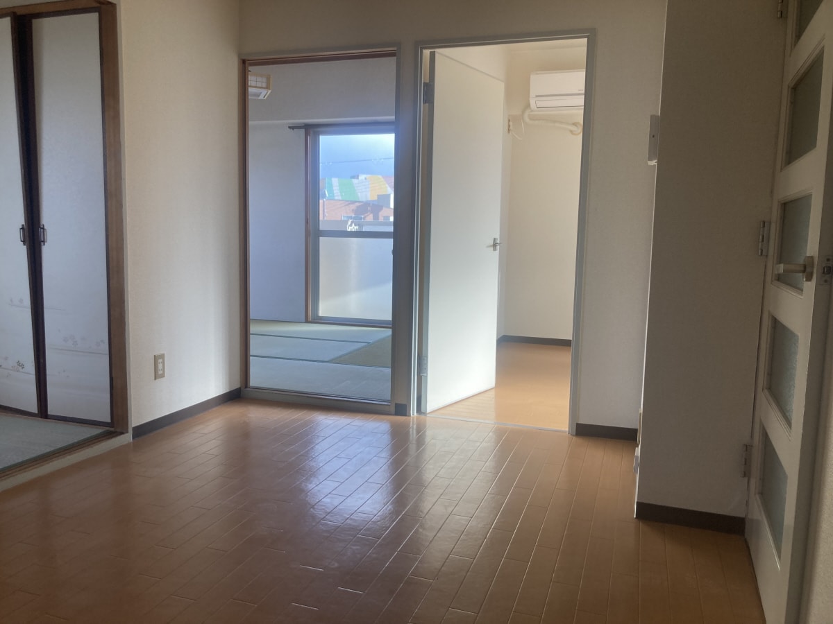 ロイヤルコーポ高砂の物件内観写真