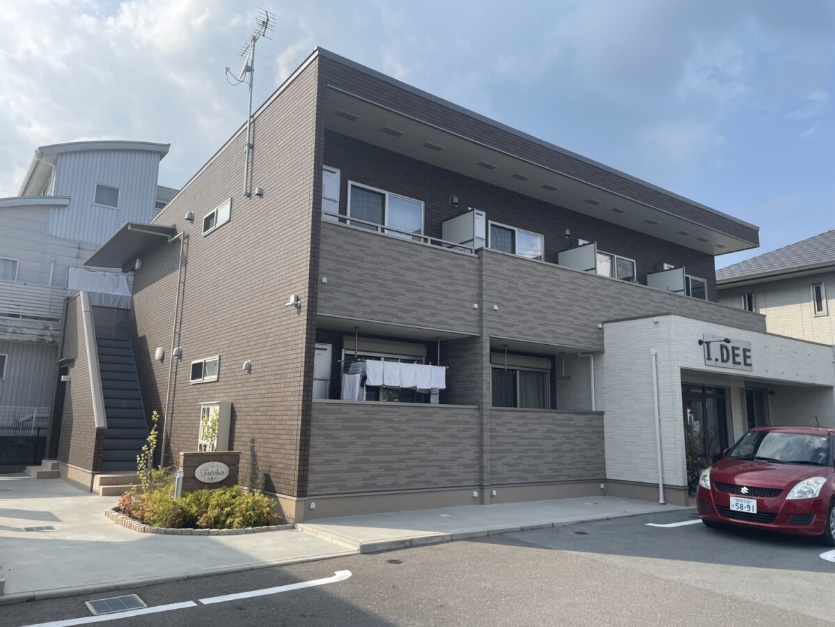 フレシールの物件外観写真