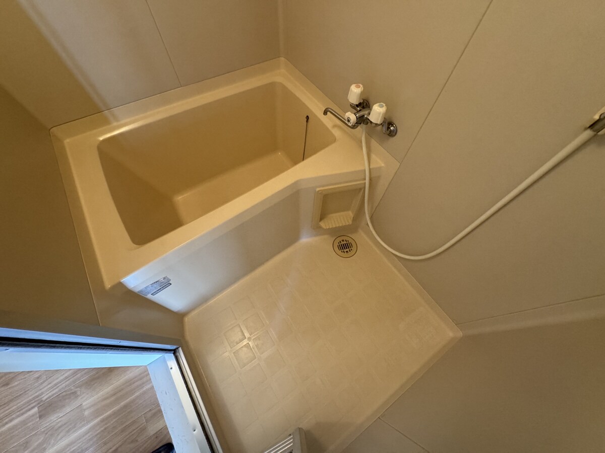 ハイツ二番館A棟の物件内観写真