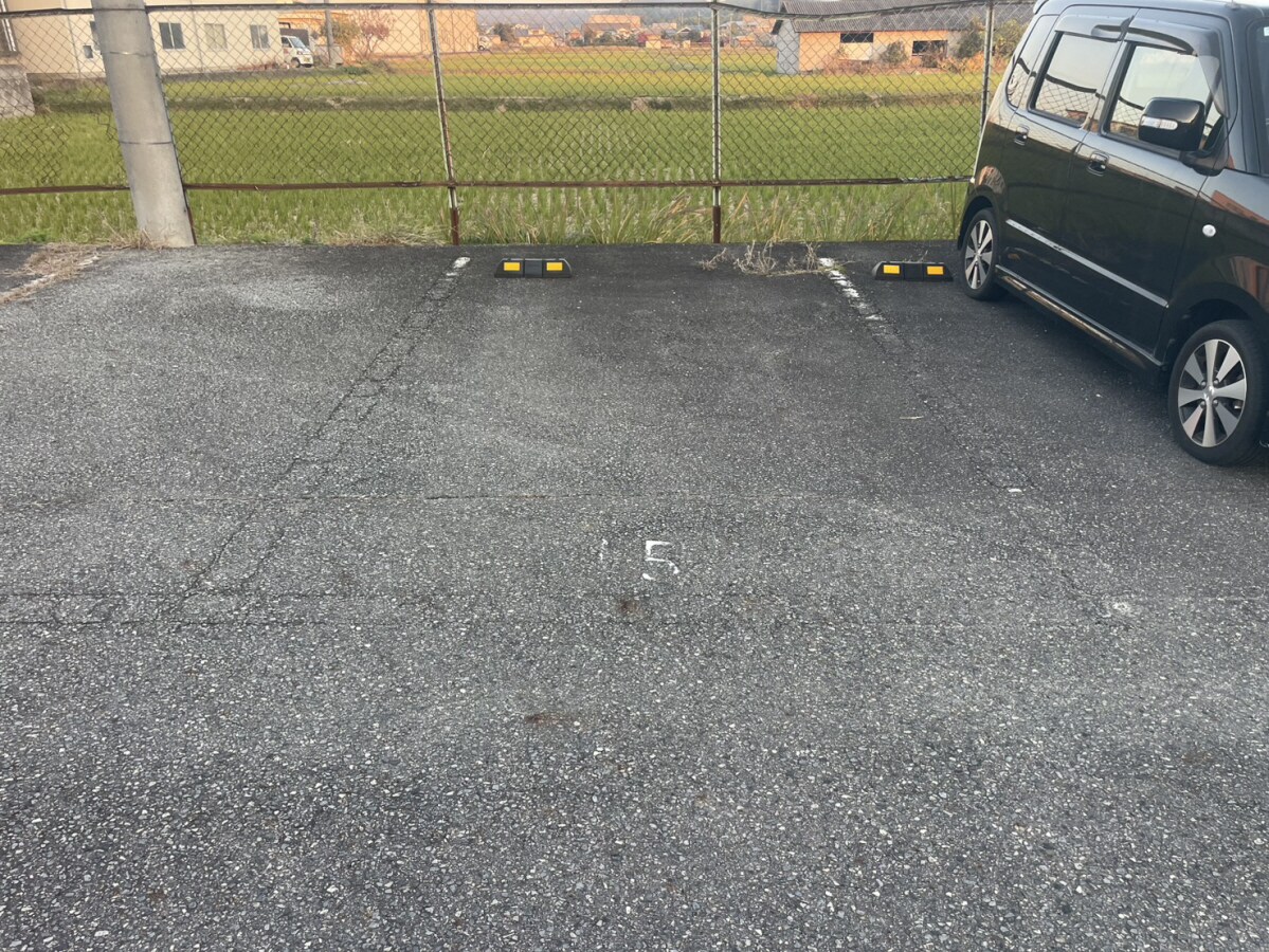 ヴィラナリー三木の物件外観写真