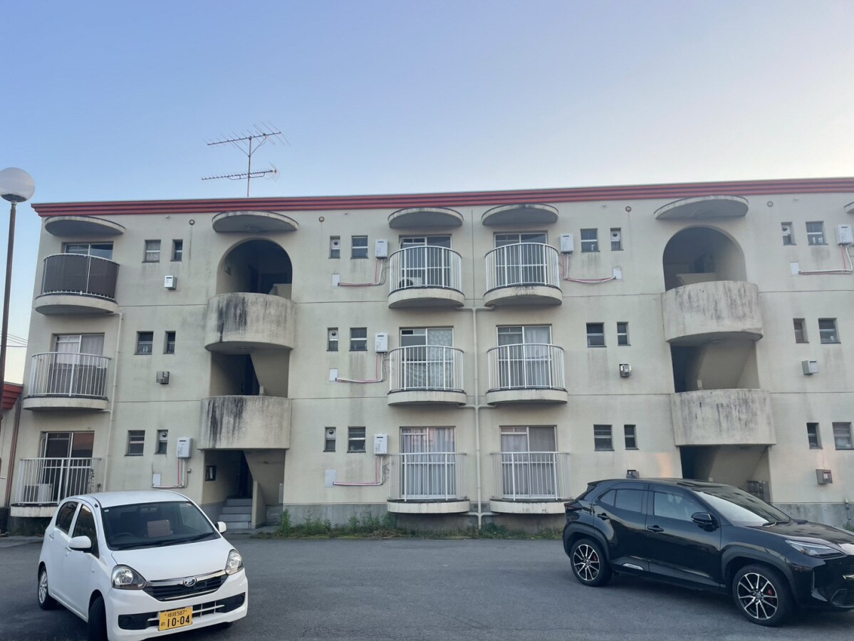 ヴィラナリー三木の物件外観写真