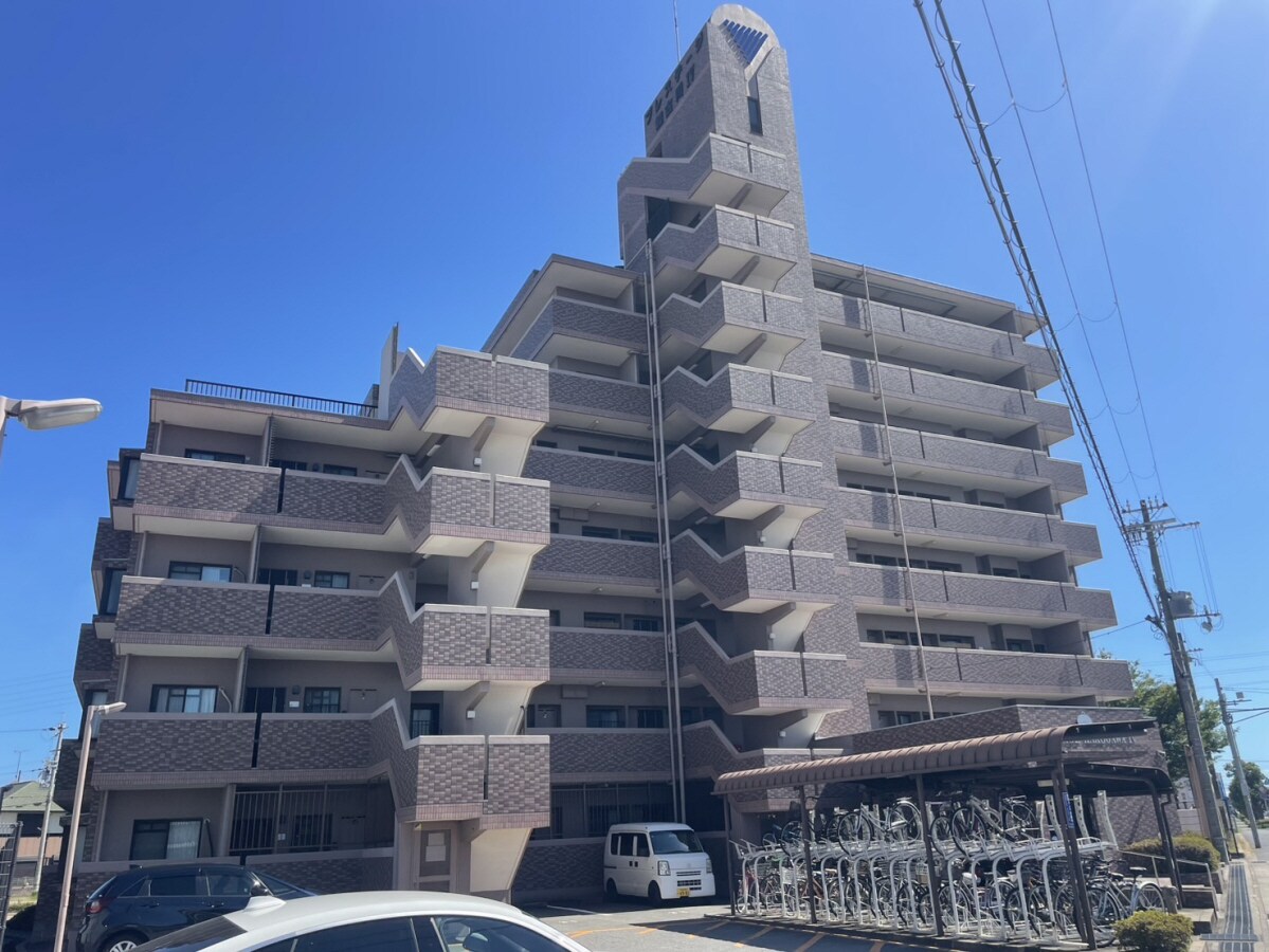 プレステージ加古川Ⅳの物件外観写真