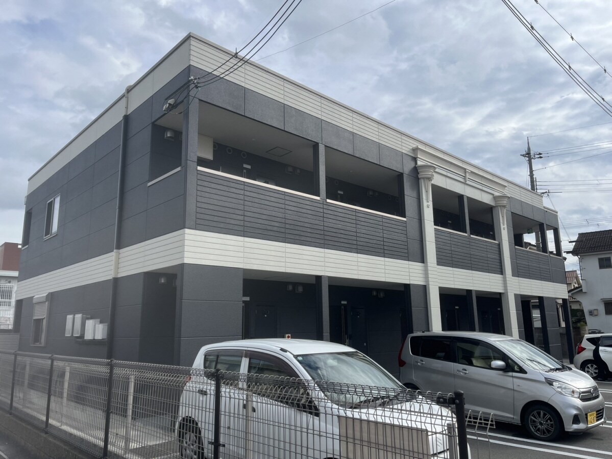 メゾン　エトワールの物件外観写真