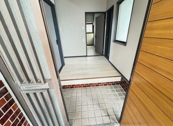 高砂市百合丘貸家の物件内観写真