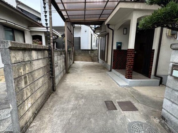 高砂市百合丘貸家の物件外観写真