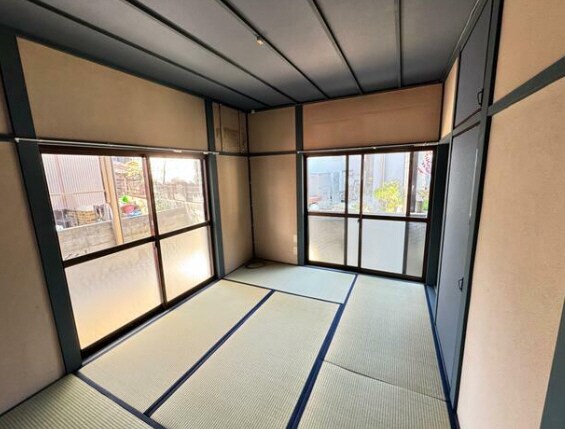 高砂市百合丘貸家の物件内観写真