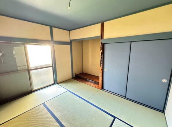 高砂市百合丘貸家の物件内観写真