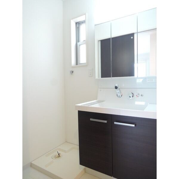 コート・ロッソの物件内観写真