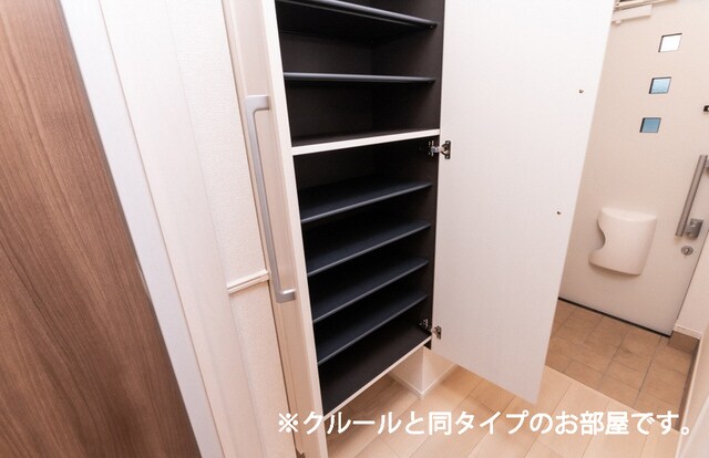 プロスペリテⅣB棟の物件内観写真