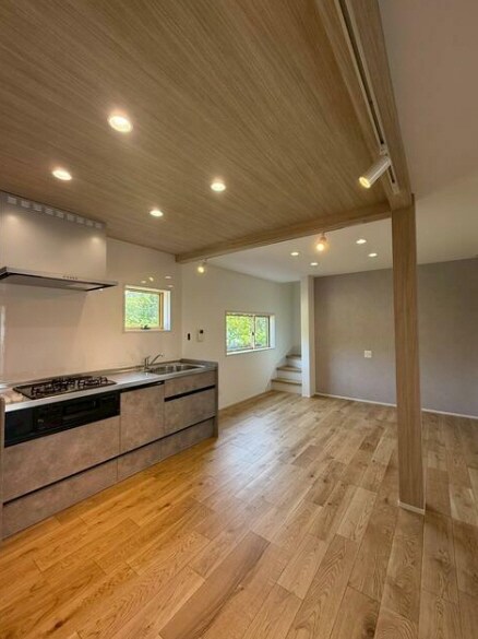 西脇戸建の物件内観写真