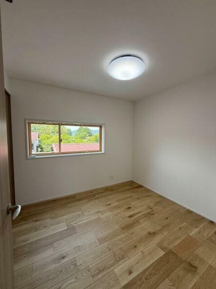 西脇戸建の物件内観写真