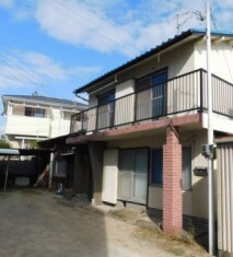 平田貸家の物件外観写真