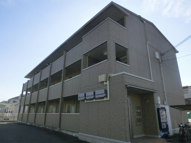 ウィステリアコートの物件外観写真