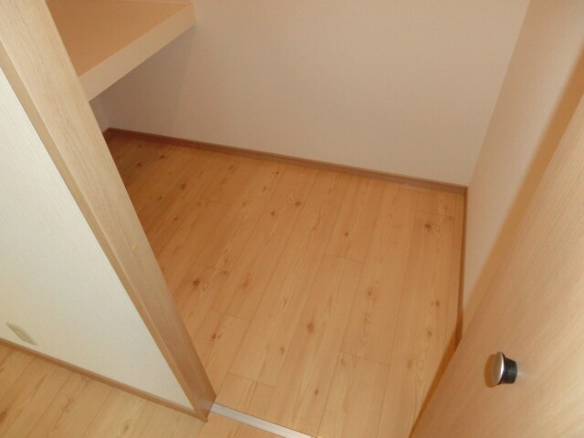 ロイヤルハイツⅠの物件内観写真