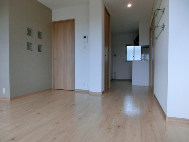 ロイヤルハイツⅠの物件内観写真