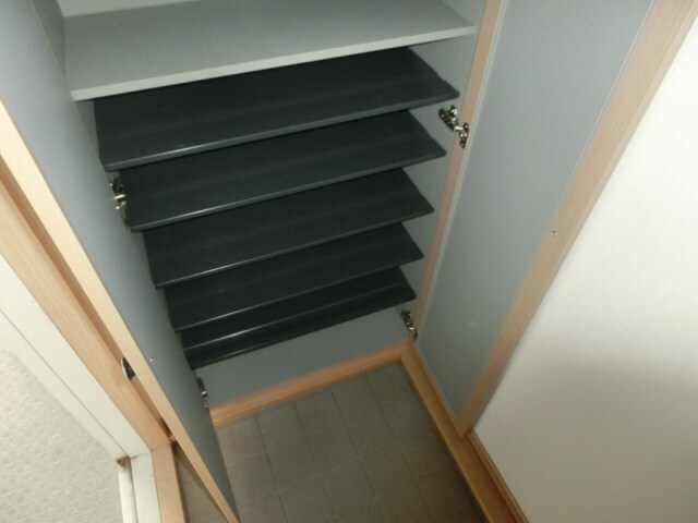 ロイヤルハイツⅠの物件内観写真