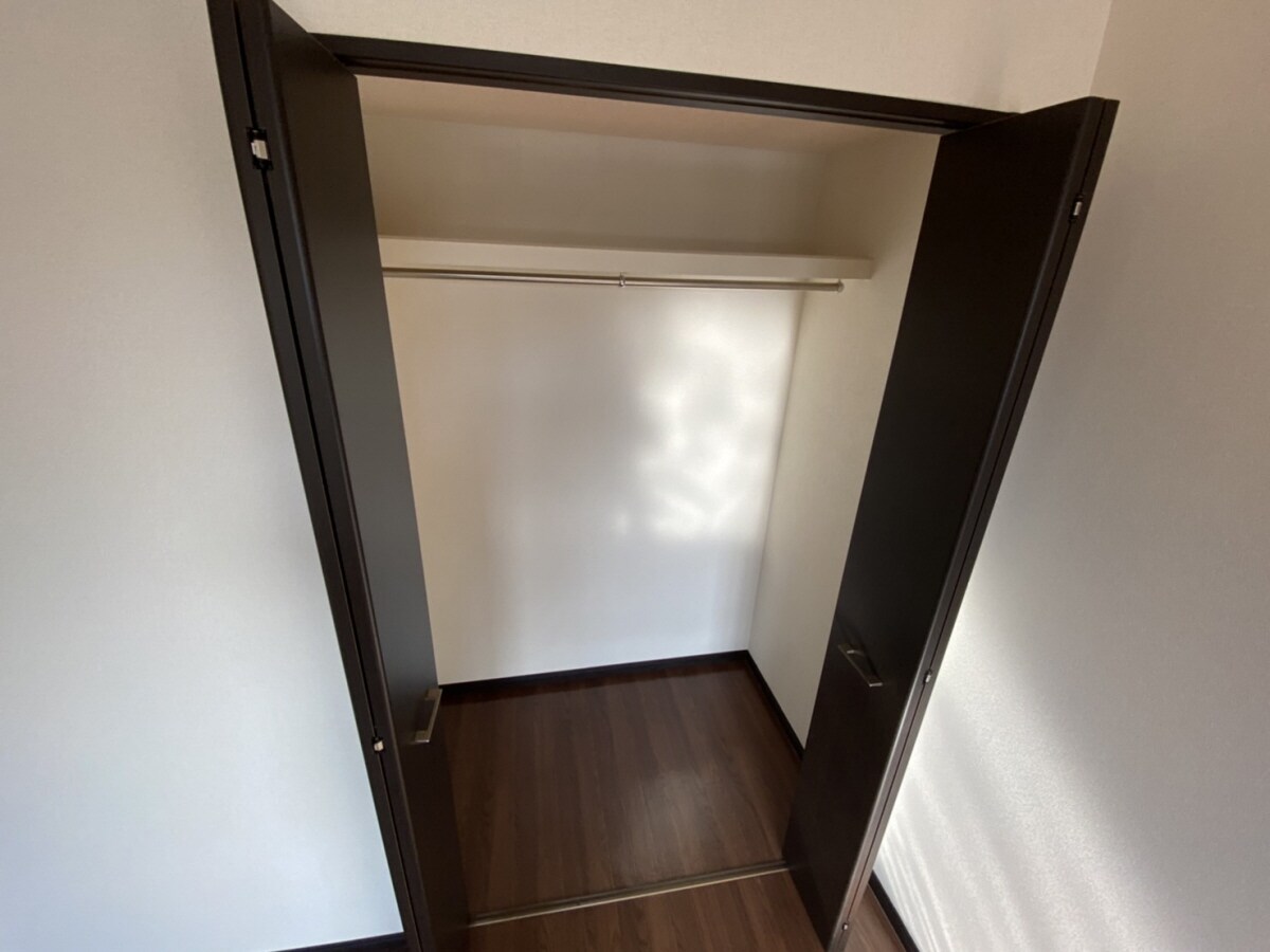 アイエスパレス・イーストの物件内観写真