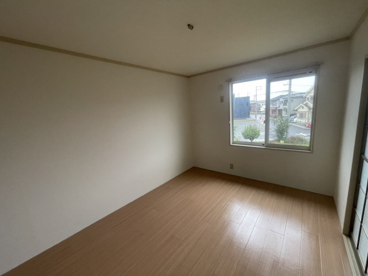 プルミエールガーデンの物件内観写真