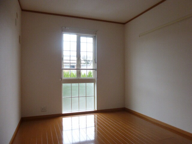 ヴィラ・ポポラーレⅠの物件内観写真