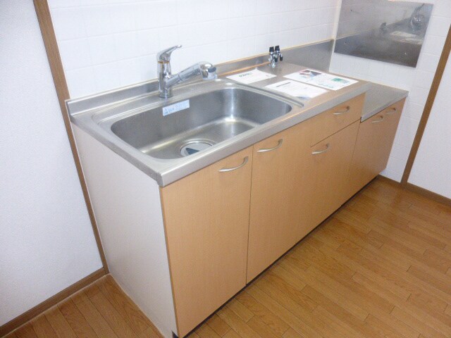 トゥー・ル・モンドＳ　Bの物件内観写真