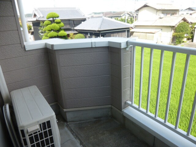 トゥー・ル・モンドＳ　Bの物件内観写真