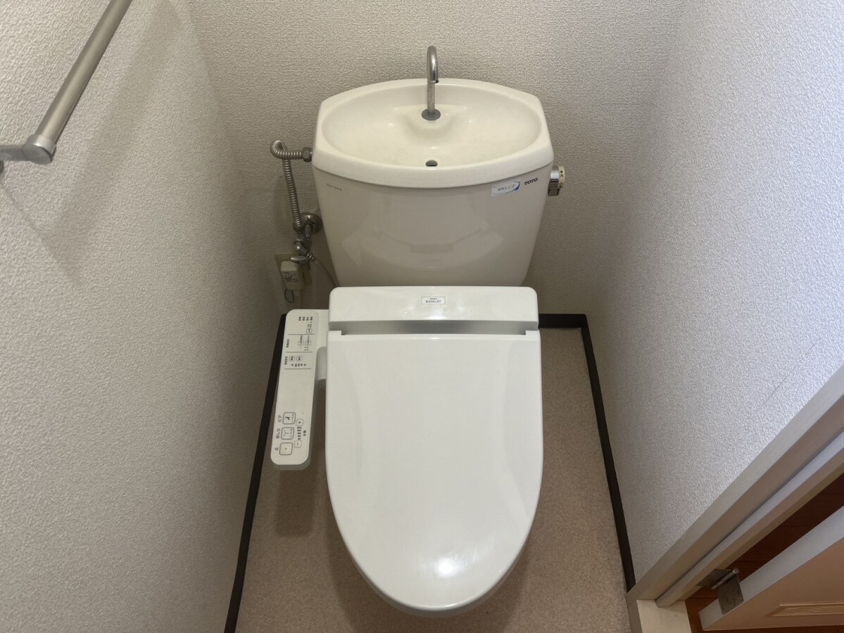 宝殿駅 徒歩14分 2階の物件内観写真