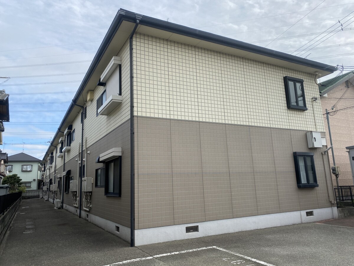 グリーンハイツ高砂の物件外観写真