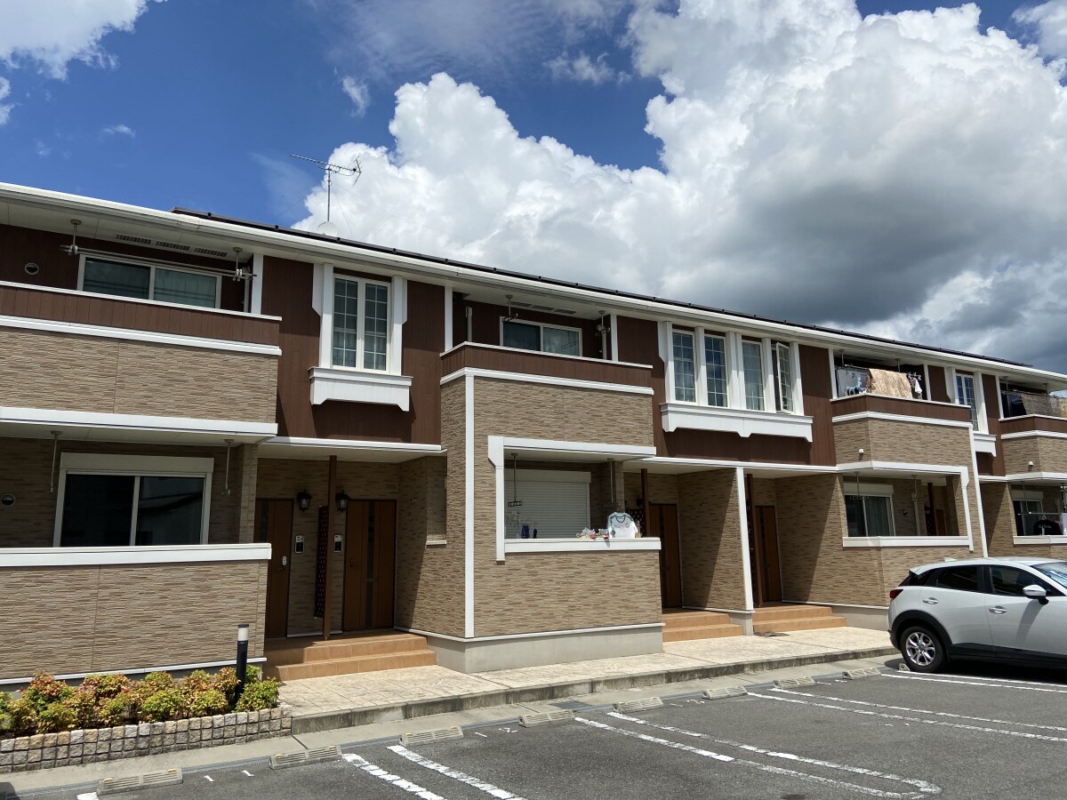 滝野リバティグレイスＡの物件外観写真