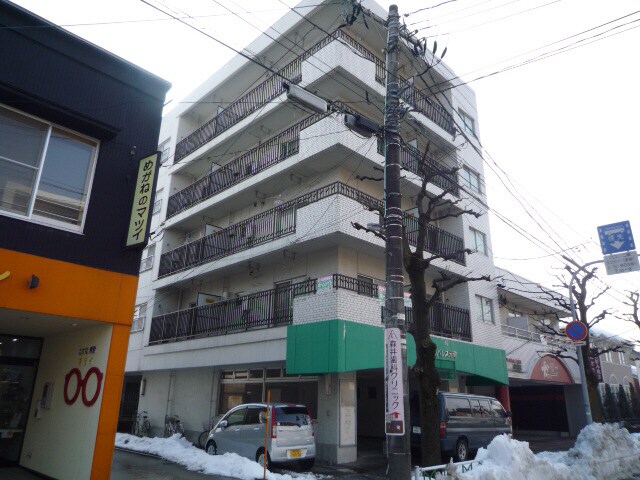 サークルパレス元町の物件外観写真