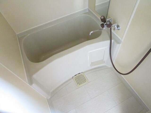 サンシャイン磯部の物件内観写真