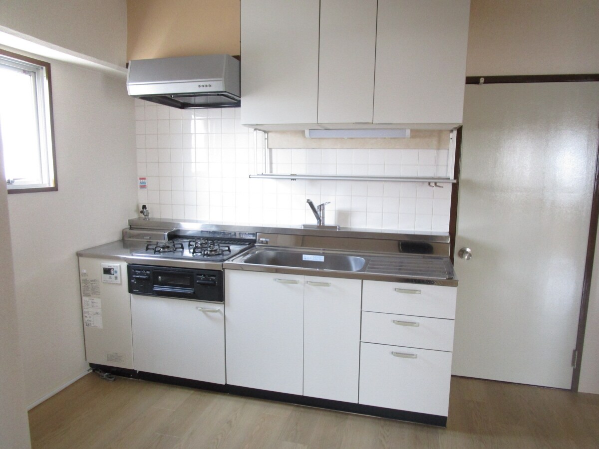 リバーサイド小島の物件内観写真