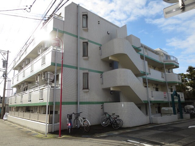 富山県富山市於保多町の物件外観写真