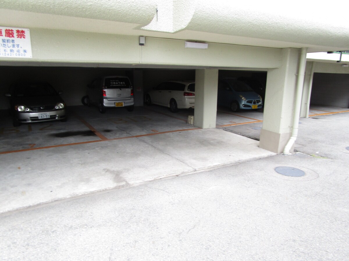 離宮前グリーンハイツの物件外観写真