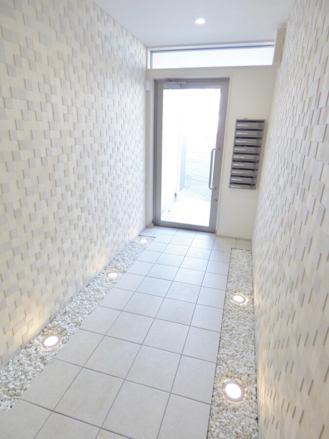 Ａ－ＥＡＳＴ須磨海浜公園の物件外観写真