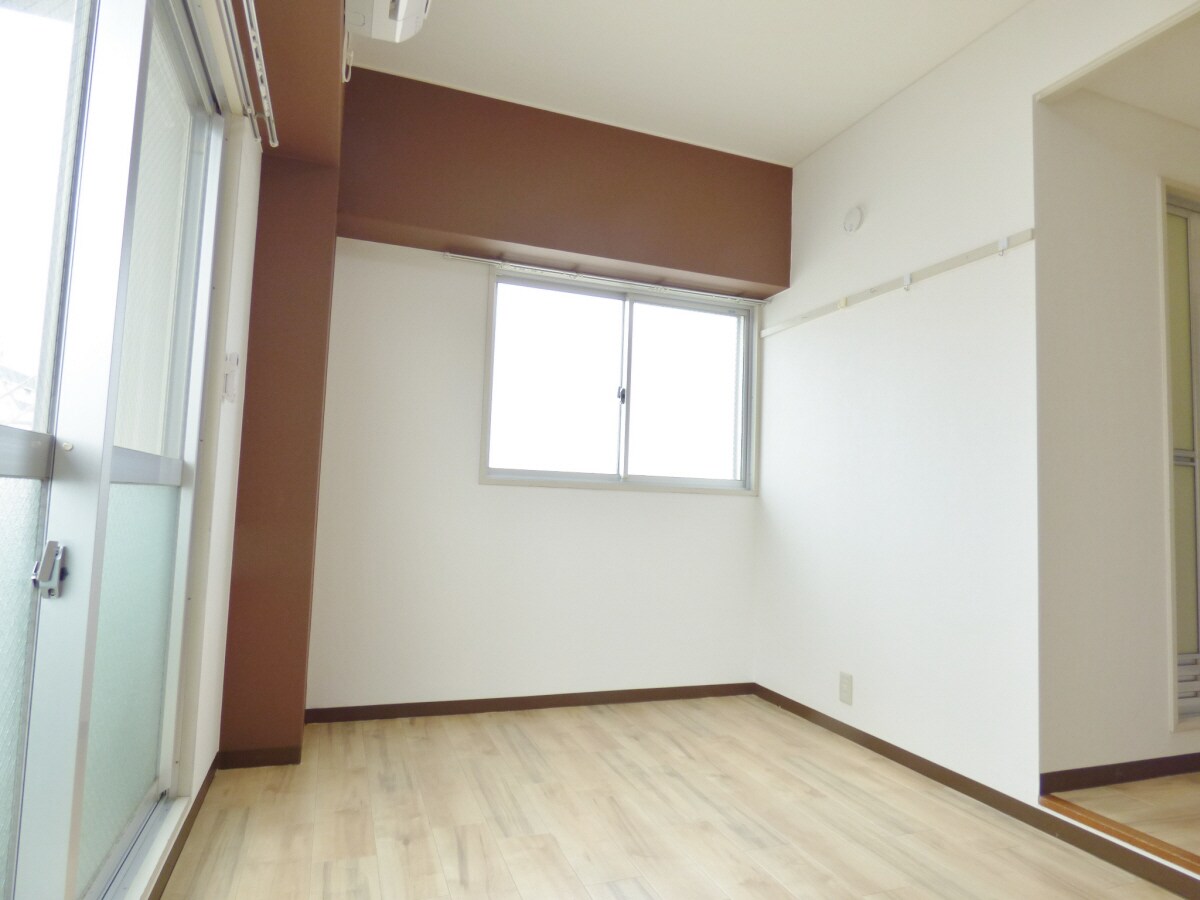 リバティー壱番館の物件内観写真